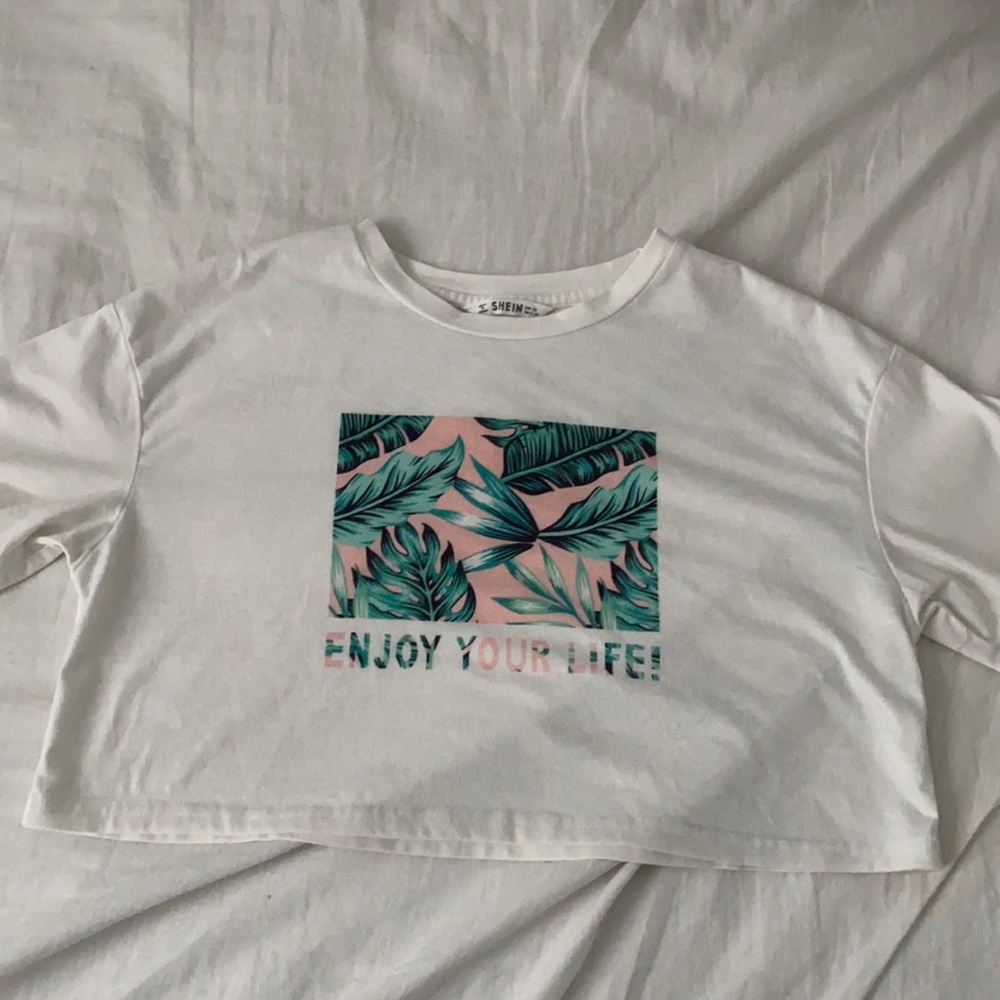 White beachy crop top.